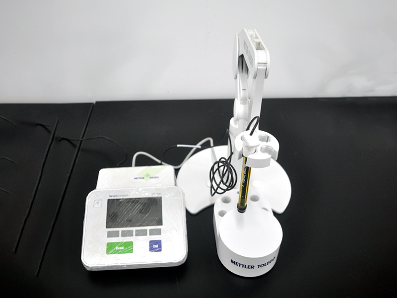 METTLER TOLEDO multi-parameter tester